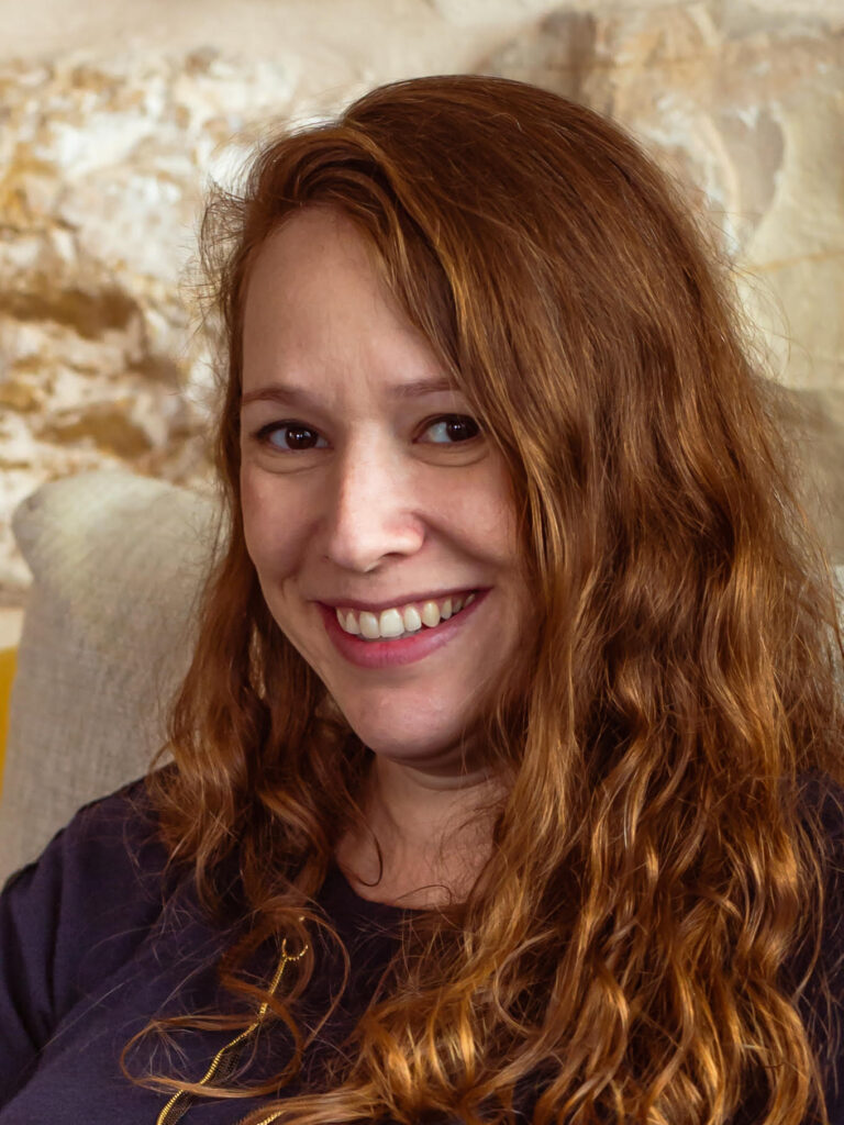 אלינור לוינסון